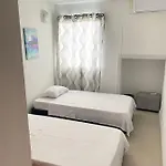 Hermoso Apartamento Con Vista Al Mar En El Hotel Poseidon
